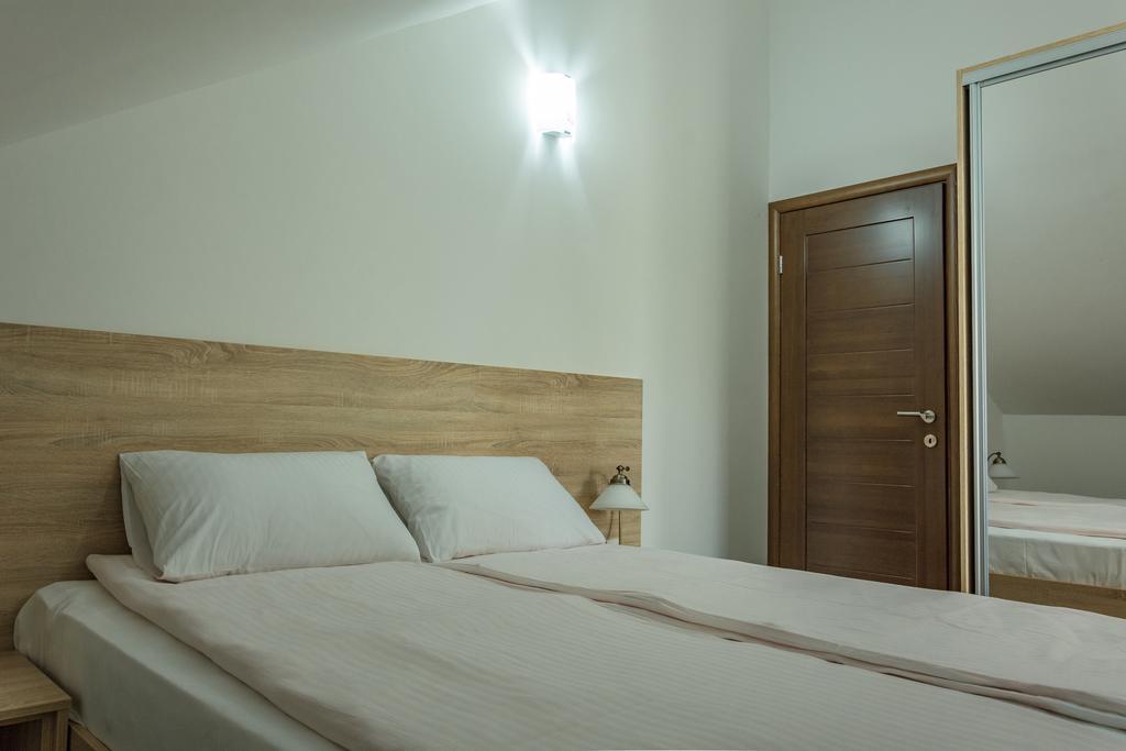 Apartmani Mendula Budva Bagian luar foto