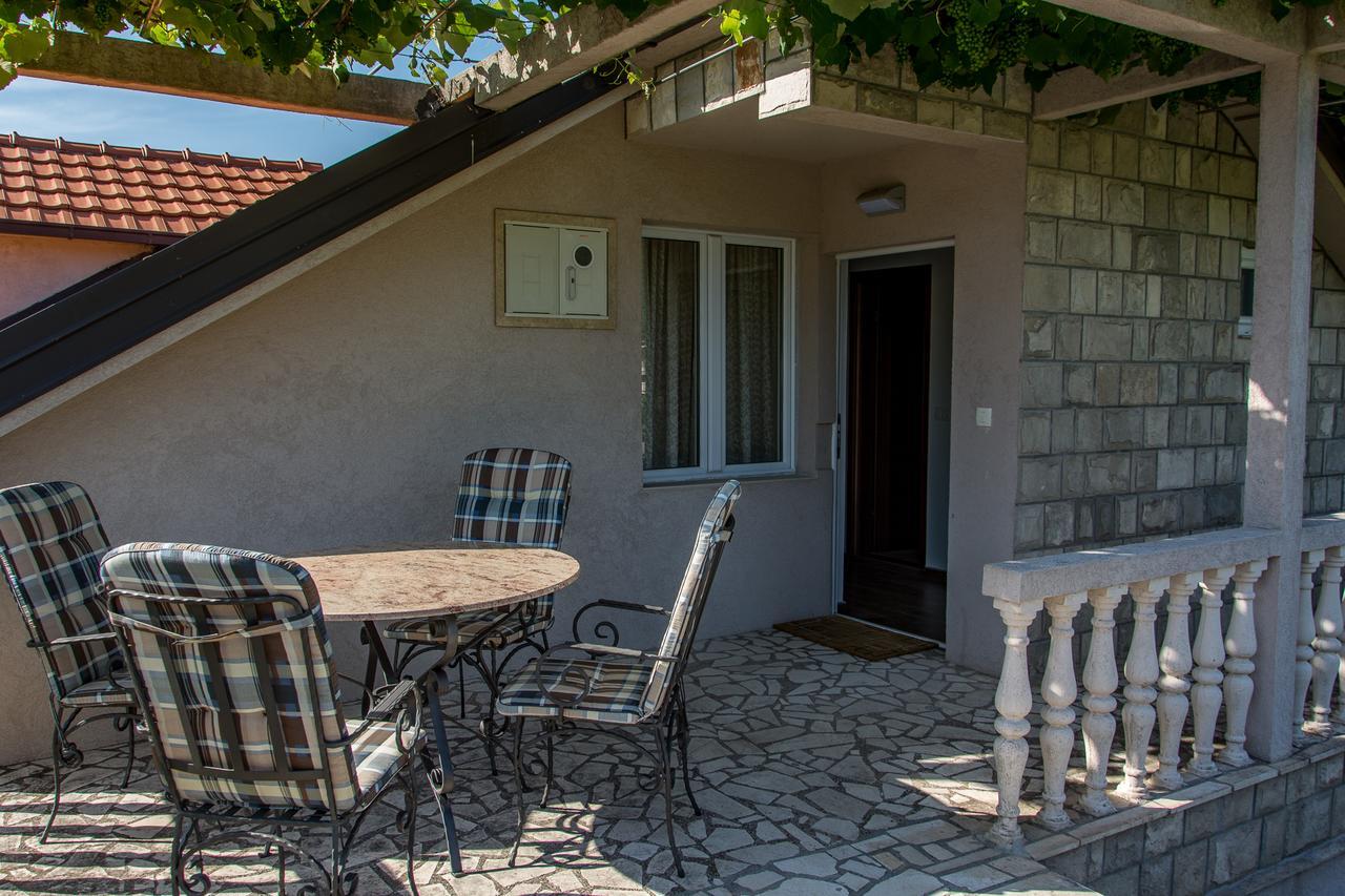Apartmani Mendula Budva Bagian luar foto